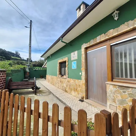Casa Marcela * خيخون